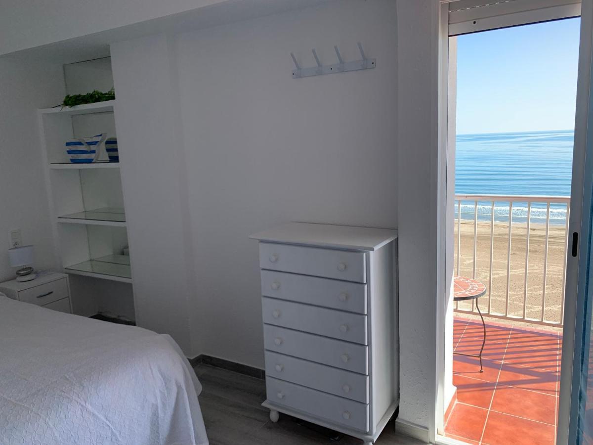 Primera Linea En Cullera Con Piscina. Inmejorables Vistas Exterior photo